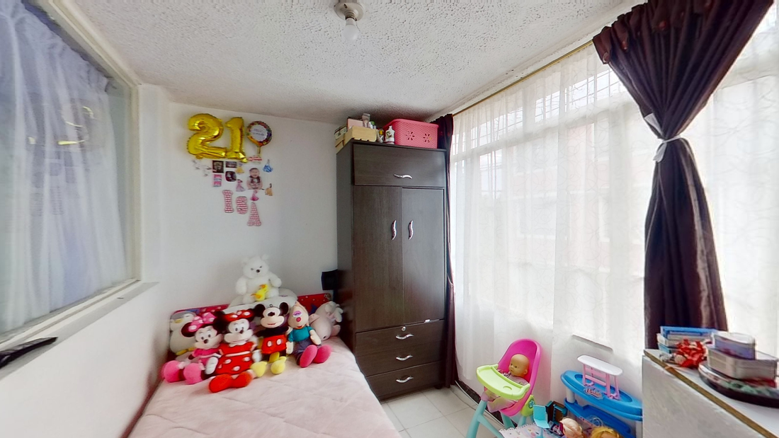 Casa en Venta en el Vecindario Garces Navas