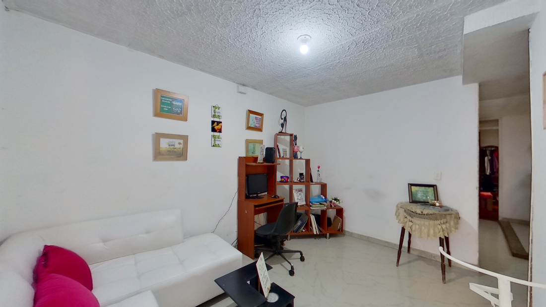 Casa en Venta en el Vecindario Garces Navas