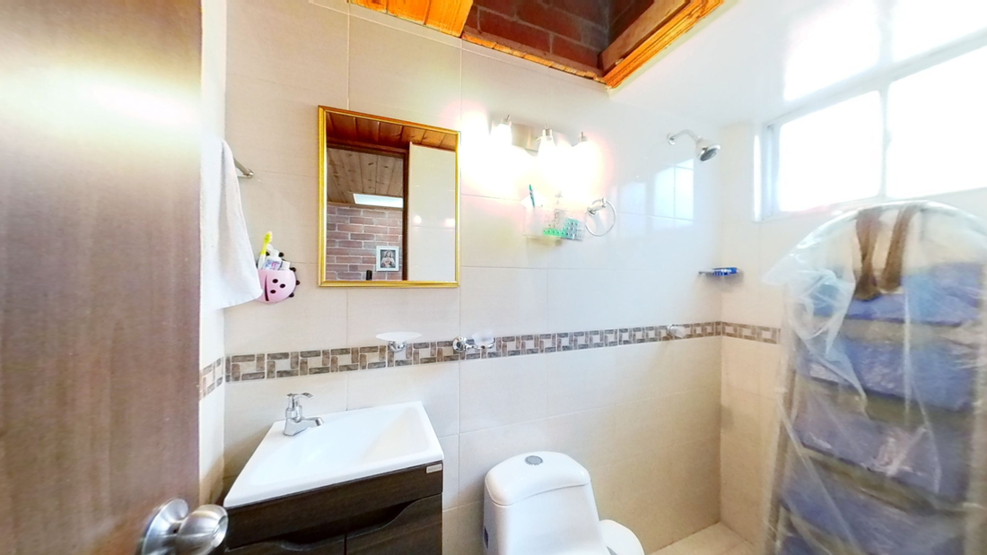 casa con conjunto cerrado en Venta en el Conjunto Portales de Villa Luz 1
