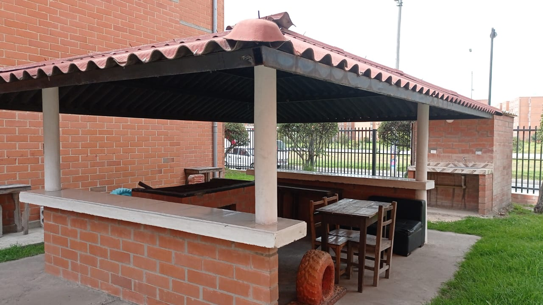 Apartamento en Venta en el Conjunto La Confianza 1