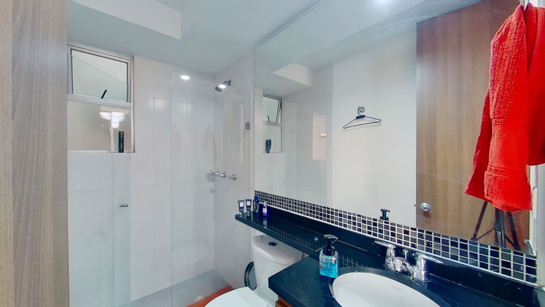 Apartamento en Venta en el Conjunto Balcones de Granada 5