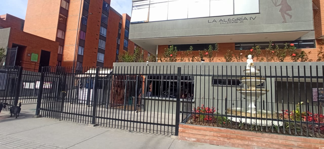 Apartamento en Venta en el Conjunto La Alegria 4