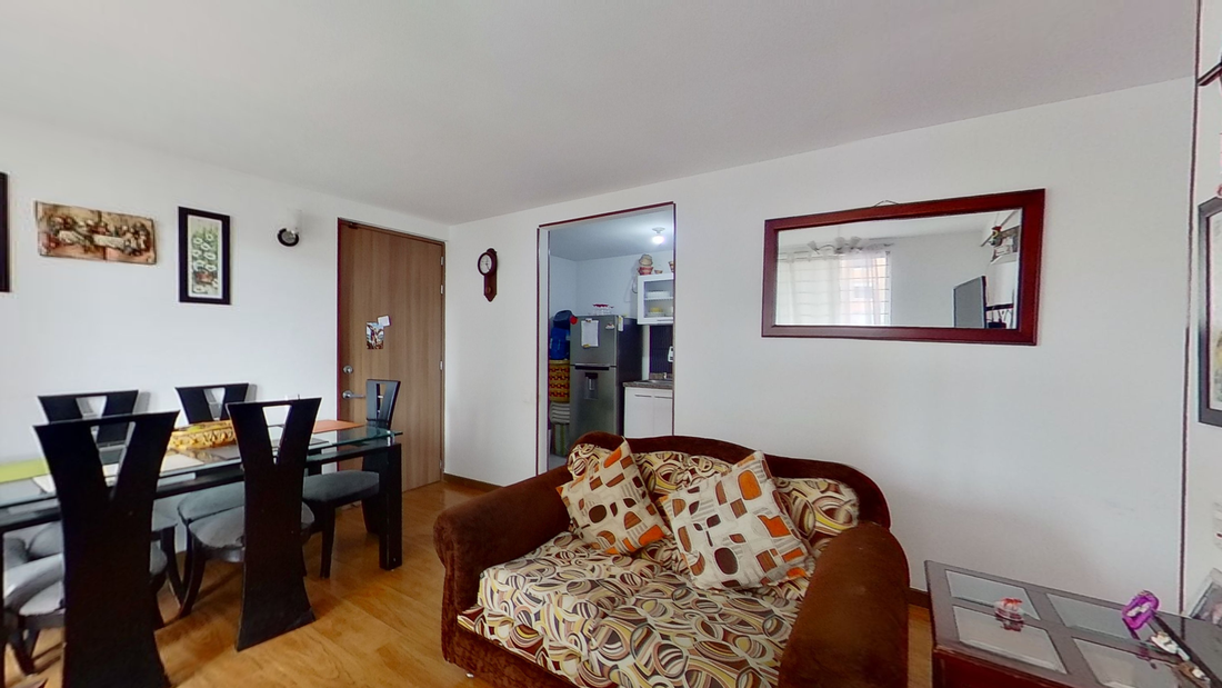 Apartamento en Venta en el Conjunto Balcones de Granada 5