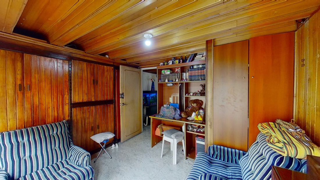 Casa en Venta en el Vecindario Garces Navas