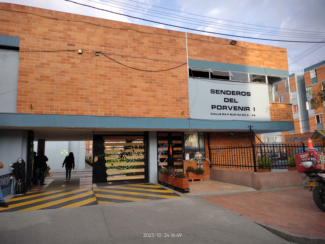 Apartamento en Venta en el Conjunto Senderos del Porvenir 1