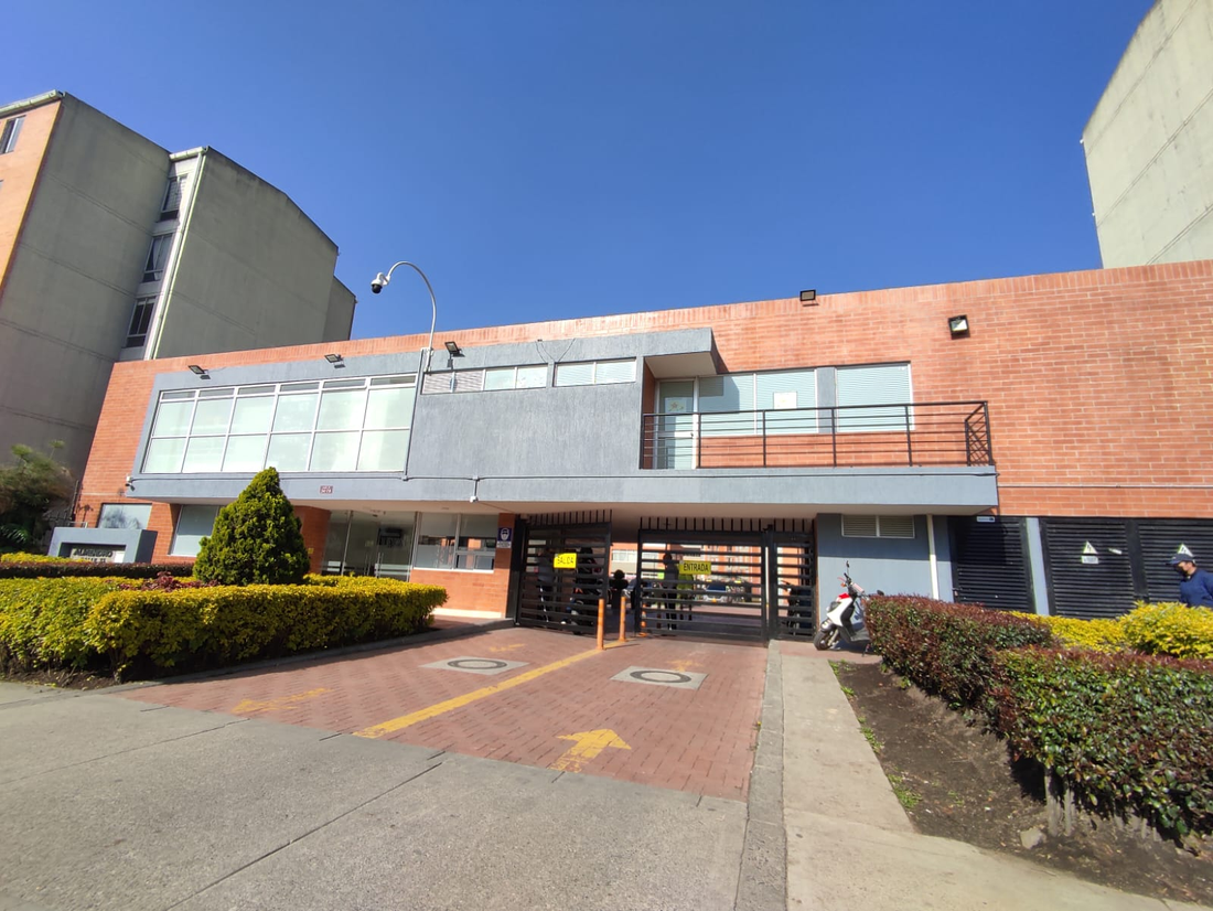 Apartamento en Venta en el Conjunto Almendro
