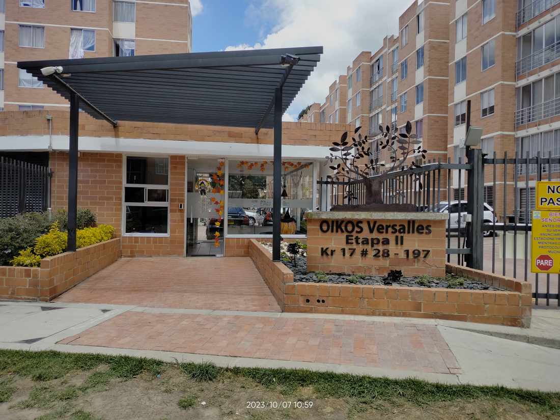 Apartamento en Venta en el Conjunto Versalles 2