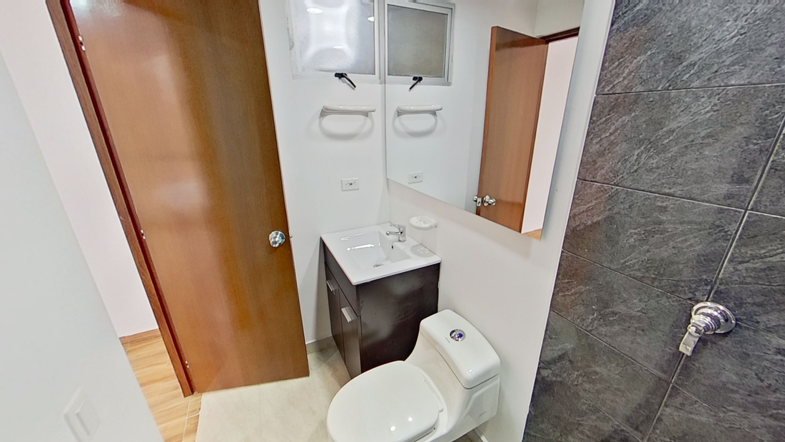 Apartamento en Venta en el Conjunto Versalles 2