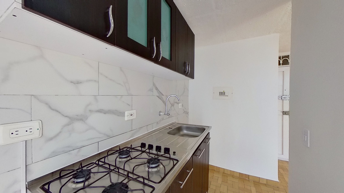 Apartamento en Venta en el Conjunto Los Condominios de Tejares 2