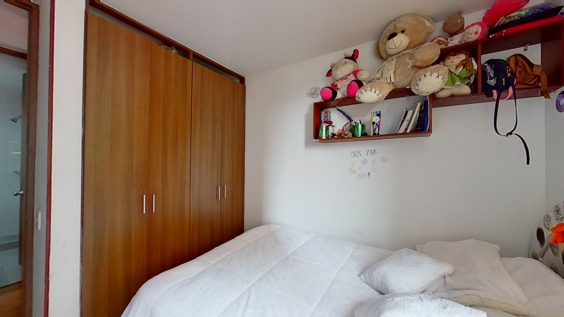 Apartamento en Venta en el Conjunto Balcones de Granada 5