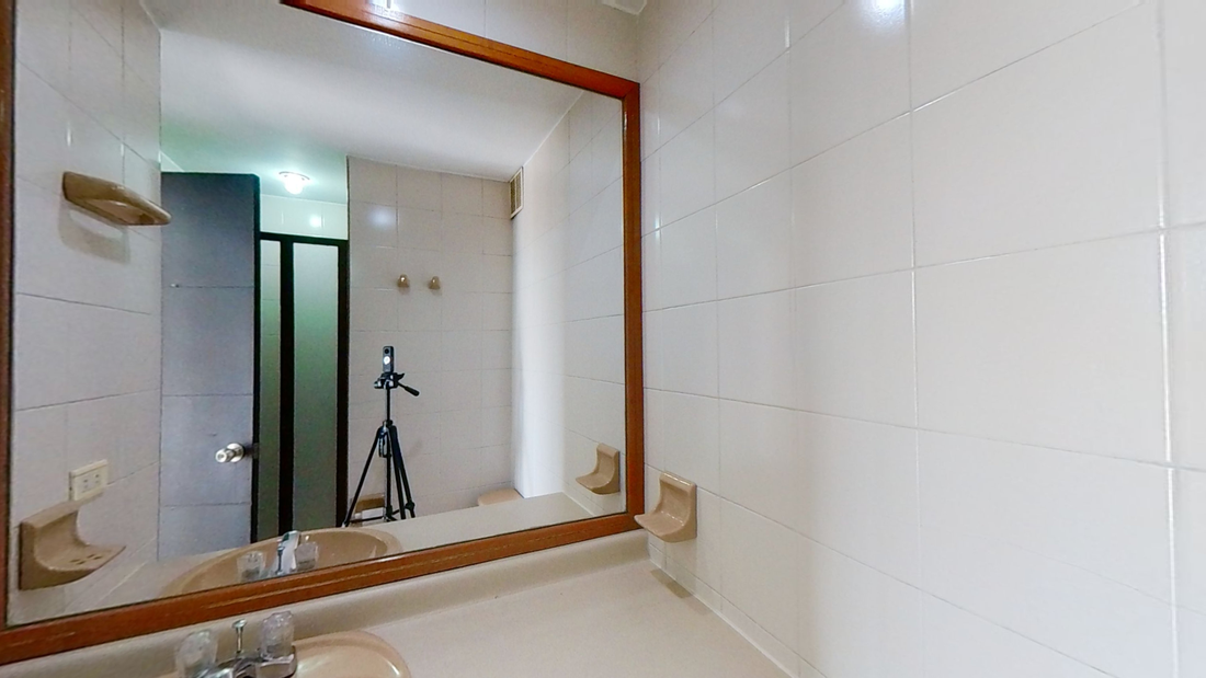 Apartamento en Venta en el Conjunto Paraíso 4