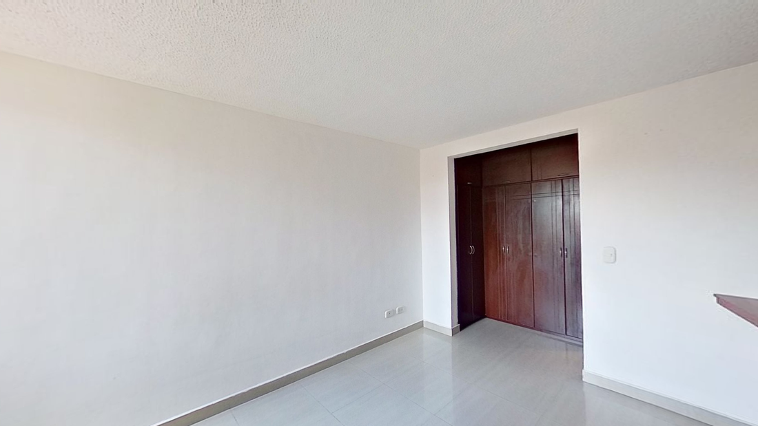 Apartamento en Venta en el Conjunto Parque Central La Colina