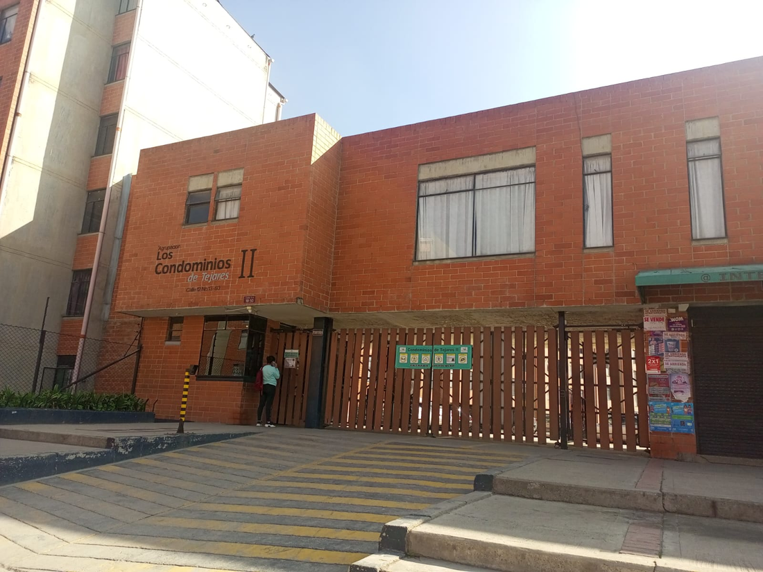 Apartamento en Venta en el Conjunto Los Condominios de Tejares 2
