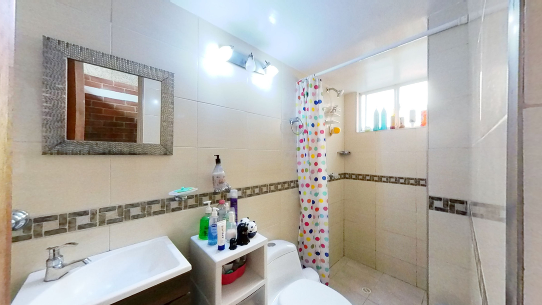 casa con conjunto cerrado en Venta en el Conjunto Portales de Villa Luz 1