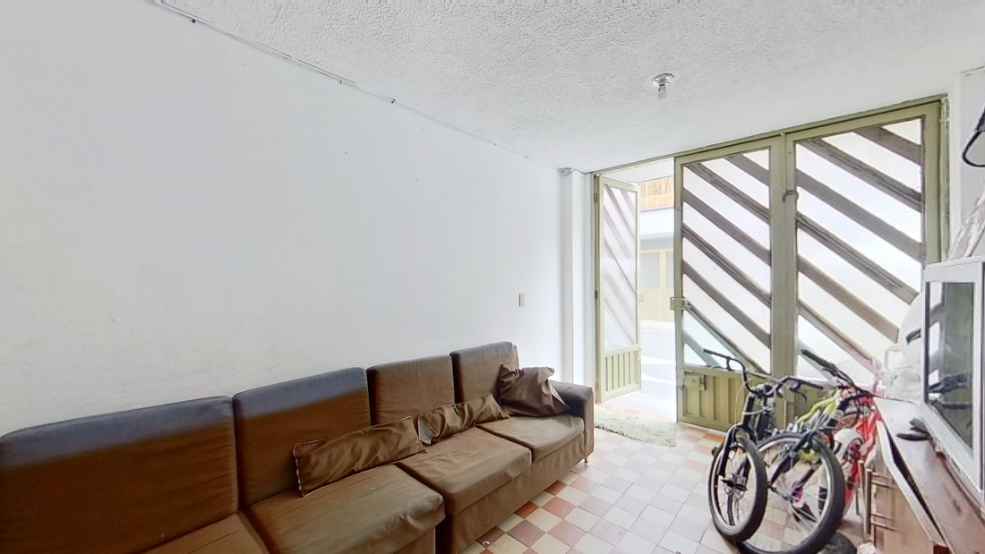 Casa en Venta en el Vecindario Garces Navas
