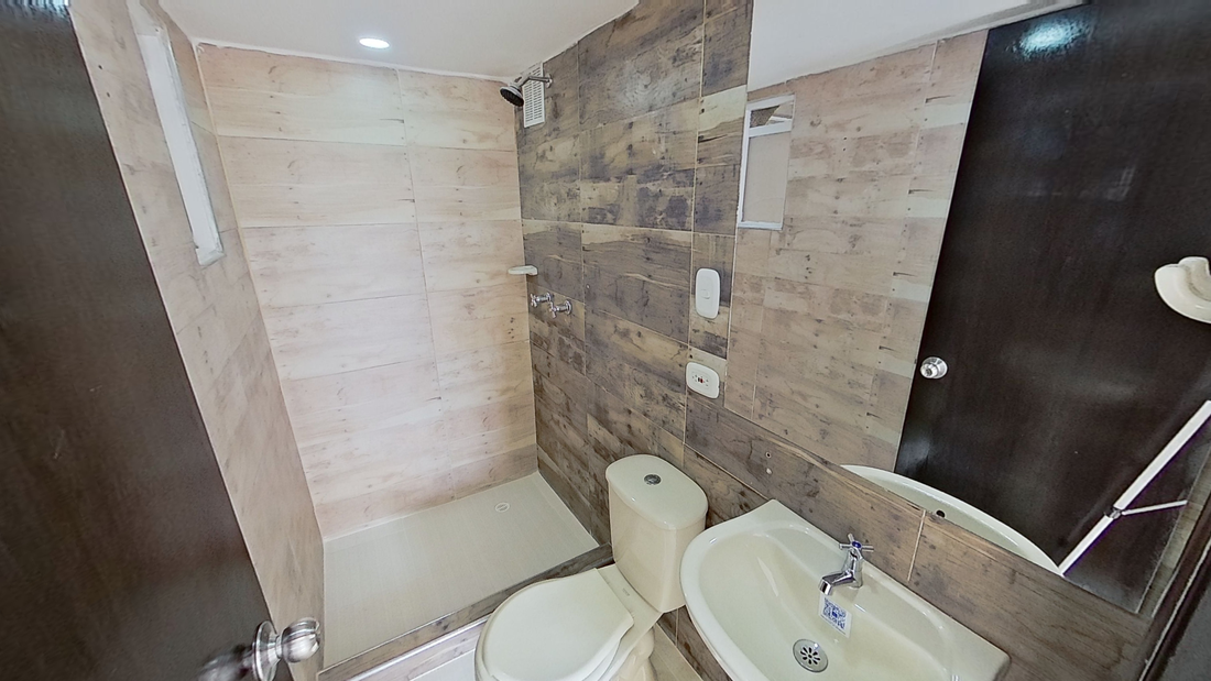 Apartamento en Venta en el Conjunto El Tesosro 1