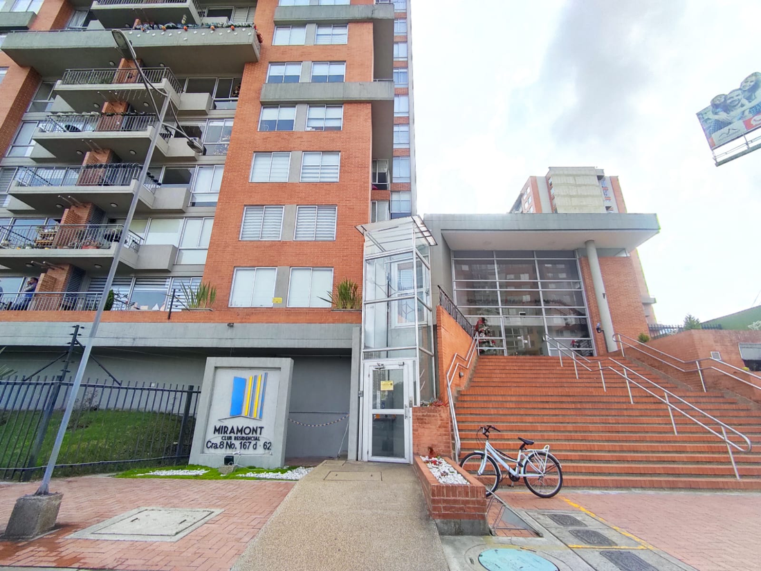 Apartamento en Venta en el Conjunto Miramont Club Residencial 1