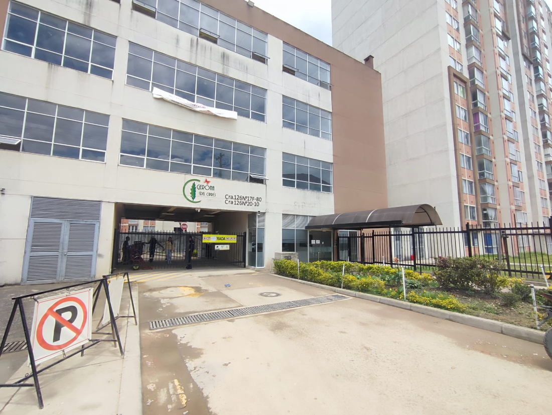 Apartamento en Venta en el Conjunto Gerona del Cipres