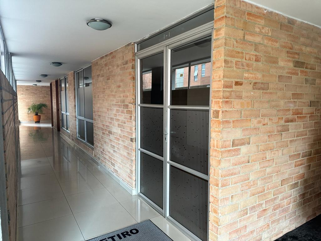 Apartamento en Venta en el Conjunto El Retiro