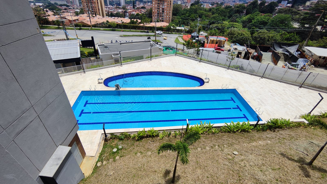 Apartamento en Venta en el Conjunto Bosque Alto