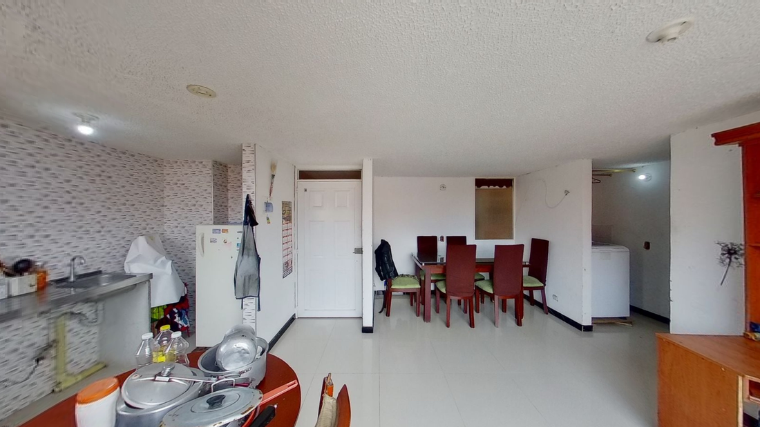 Apartamento en Venta en el Conjunto El Tesoro 2