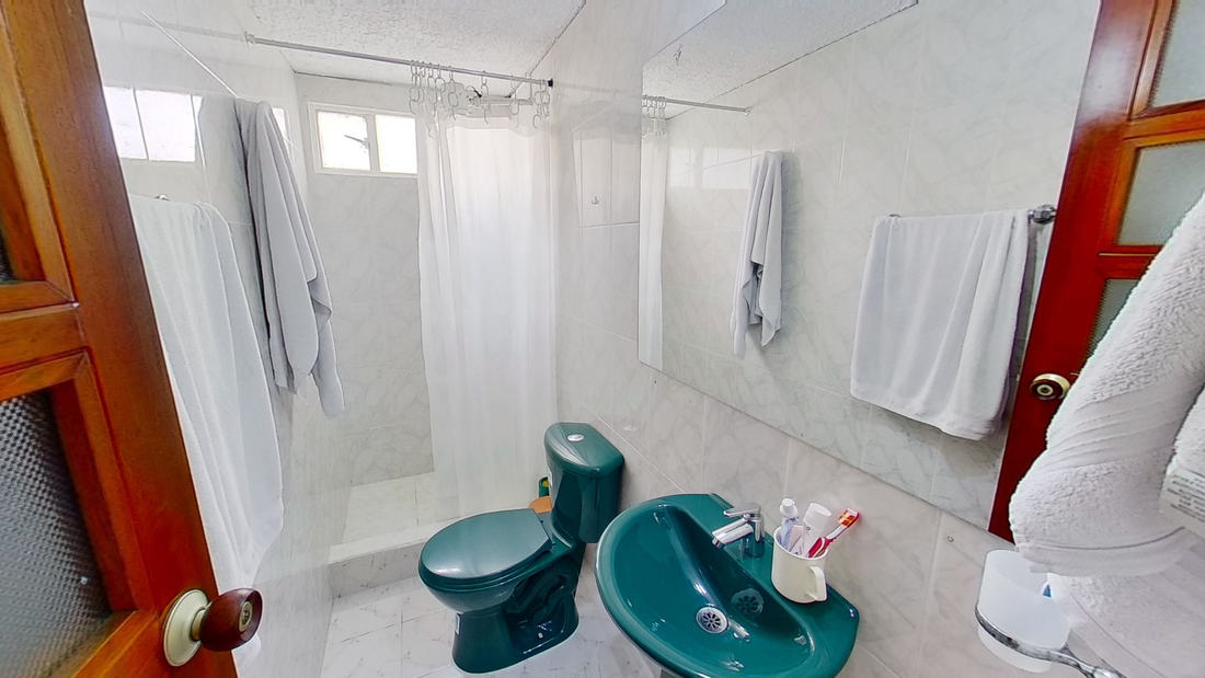 Casa en Venta en el Vecindario Garces Navas