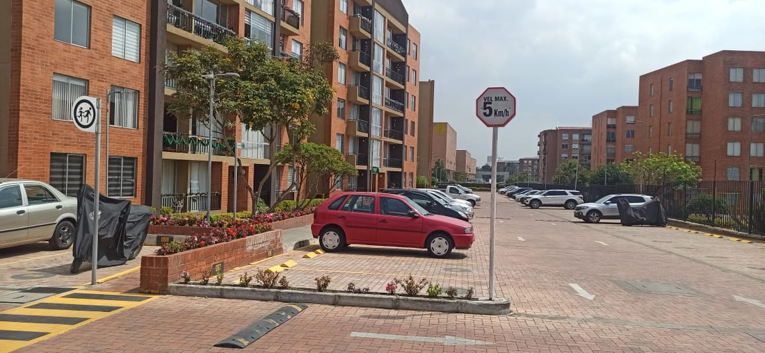 Apartamento en Venta en el Conjunto El Porton 2