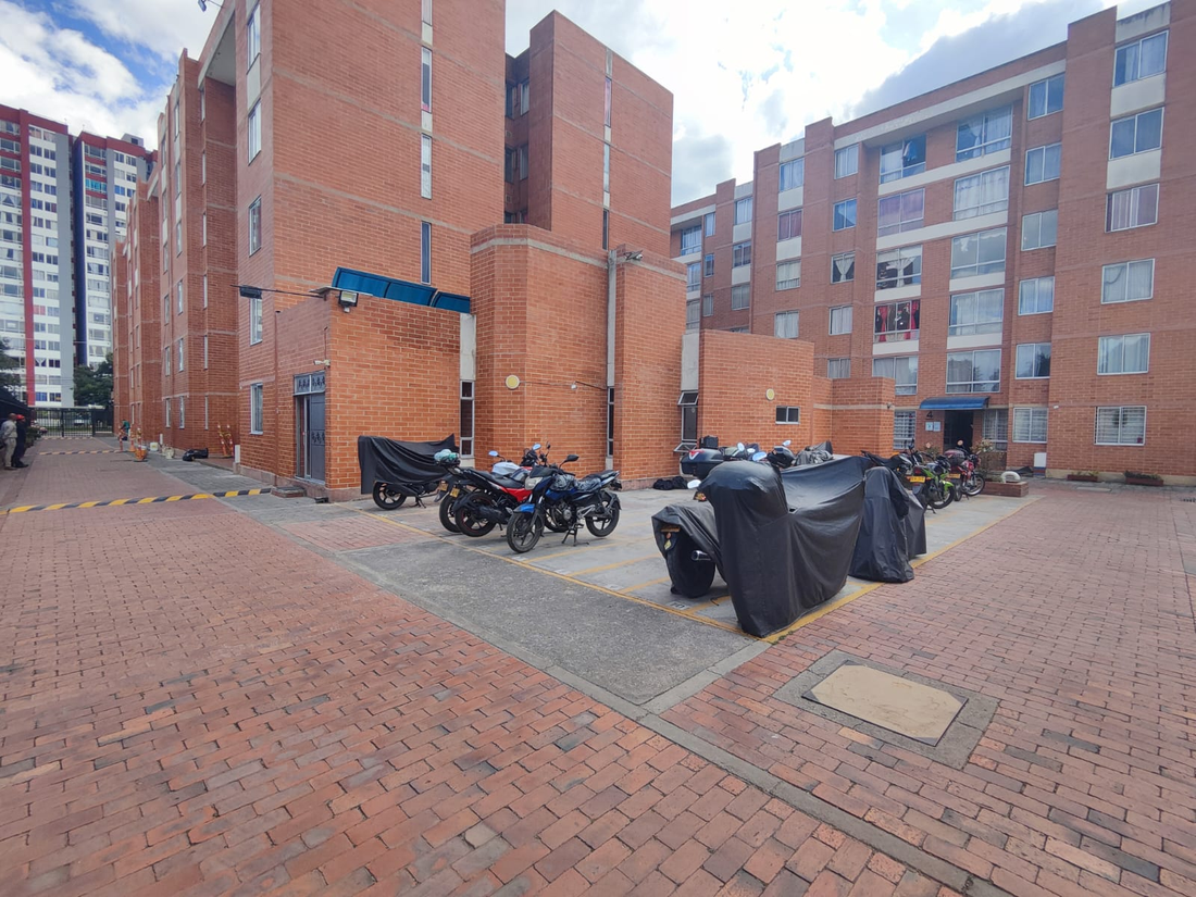Apartamento en Venta en el Conjunto Florida de Engativá 2