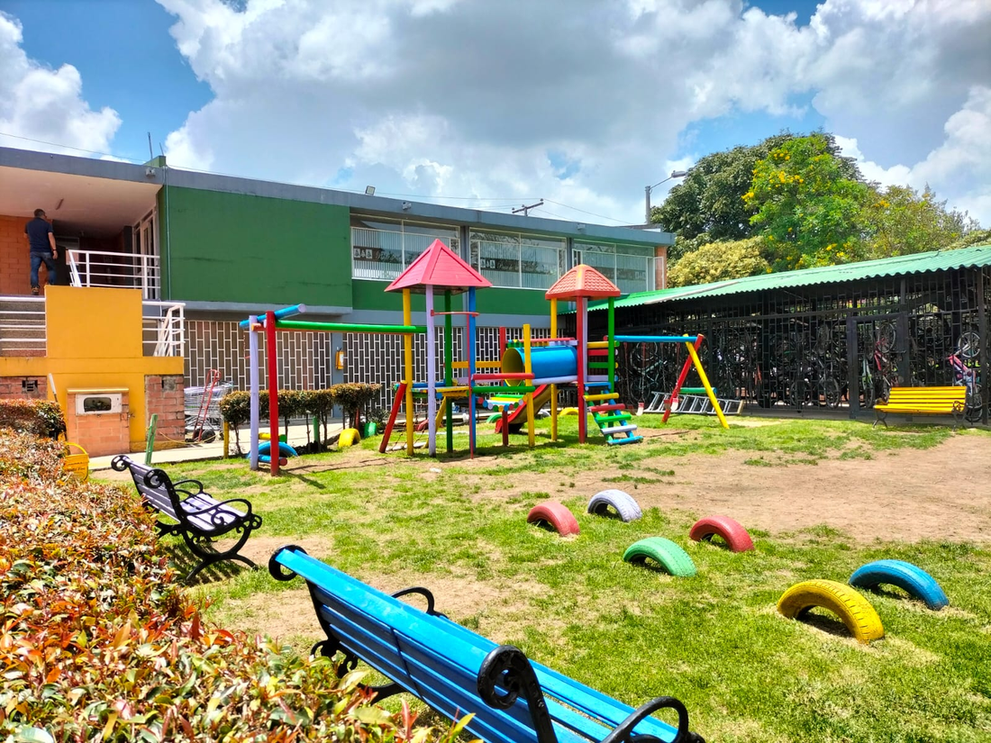 casa con conjunto cerrado en Venta en el Conjunto Pinar de La Fontana