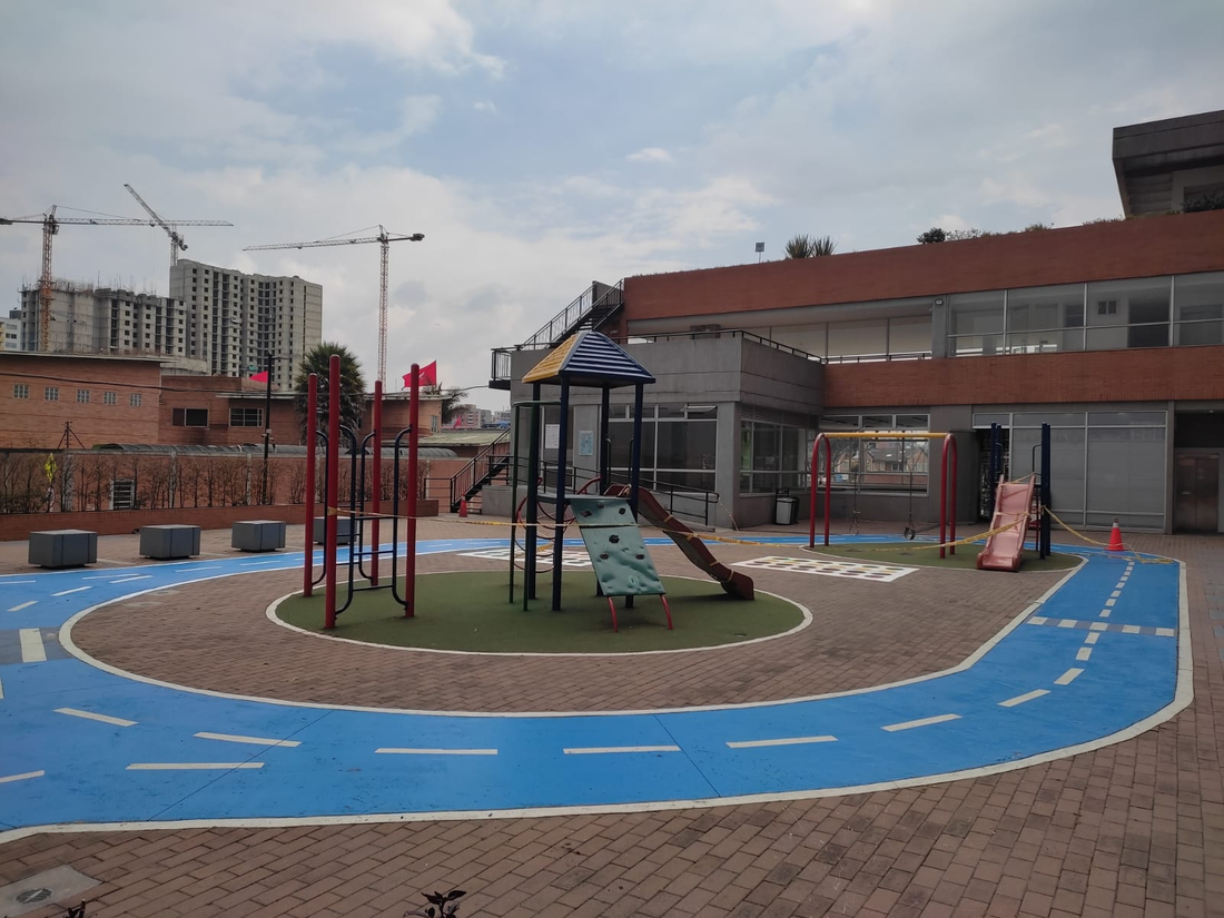 Apartamento en Venta en el Conjunto Castilla La Nueva 1