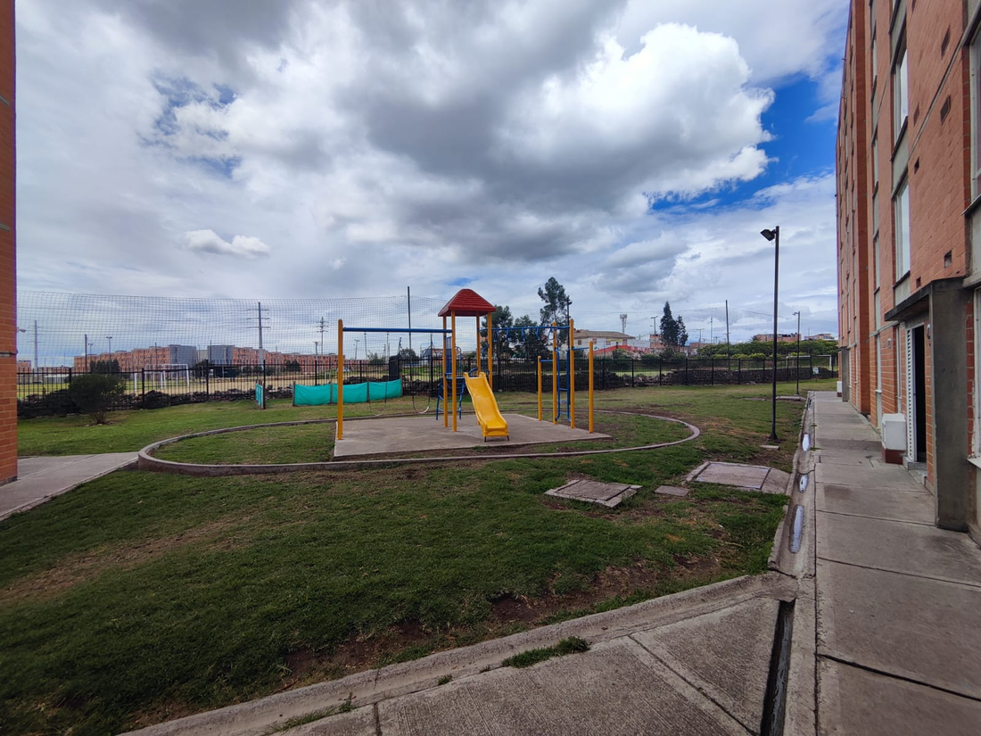 Apartamento en Venta en el Conjunto La Oportunidad 1