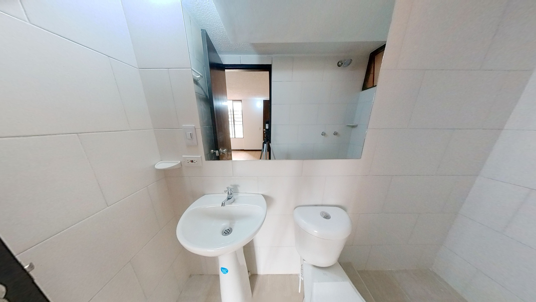 Apartamento en Venta en el Conjunto La Gratitud 1