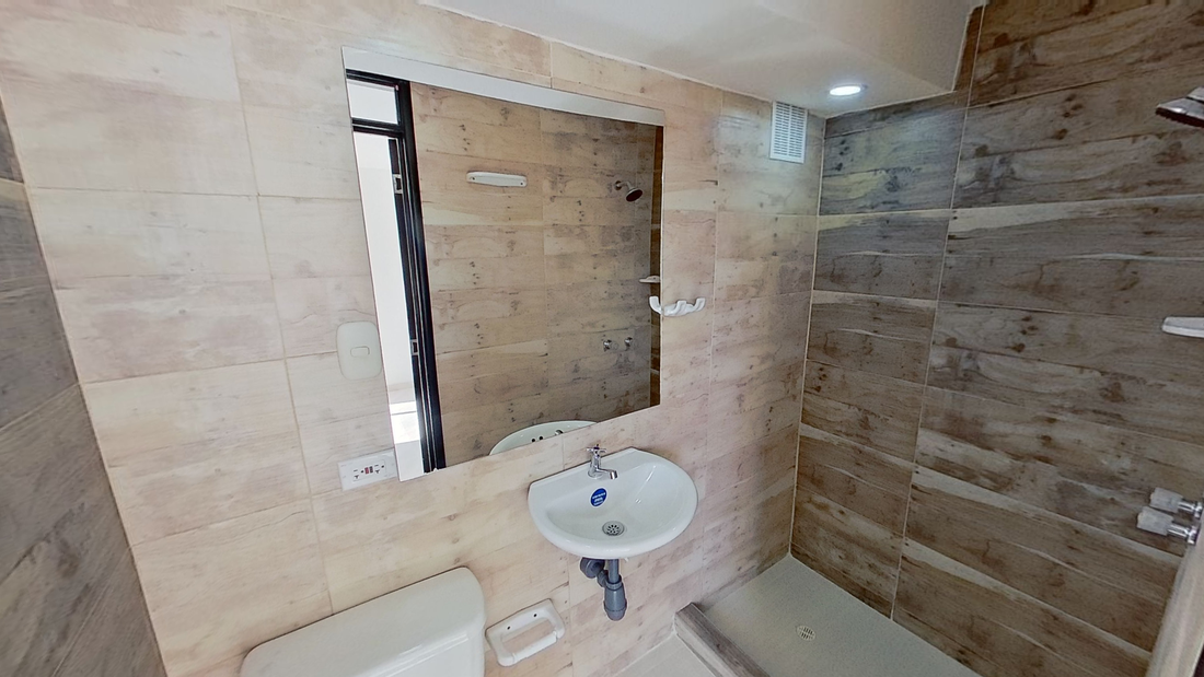 Apartamento en Venta en el Conjunto El Tesosro 1