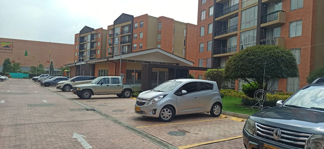Apartamento en Venta en el Conjunto El Porton 2