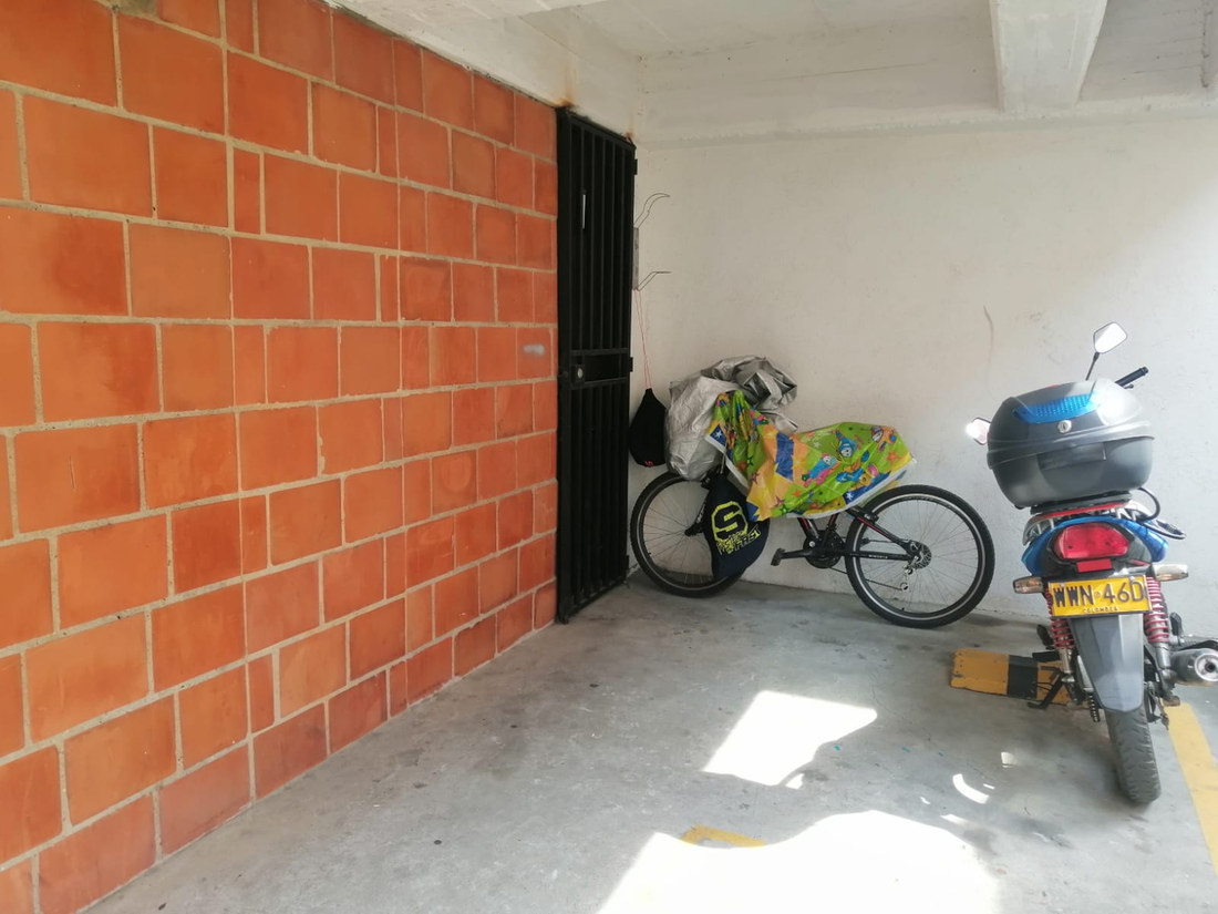 Apartamento en Venta en el Conjunto Colinas del Bosque