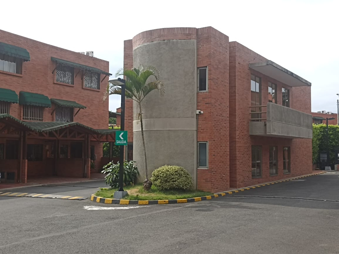 casa con conjunto cerrado en Venta en el Conjunto Villas de San Joaquín