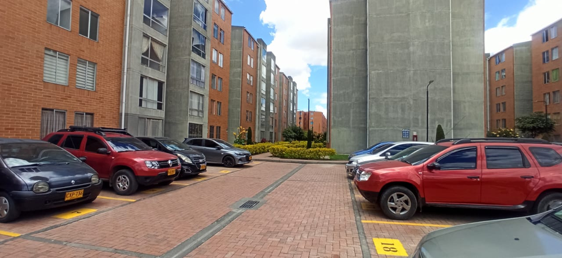 Apartamento en Venta en el Conjunto Almendro