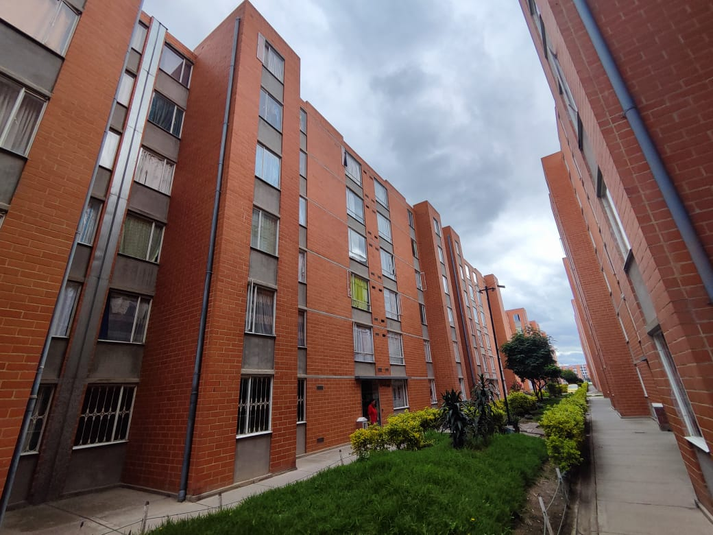 Apartamento en Venta en el Conjunto El Triunfo 1