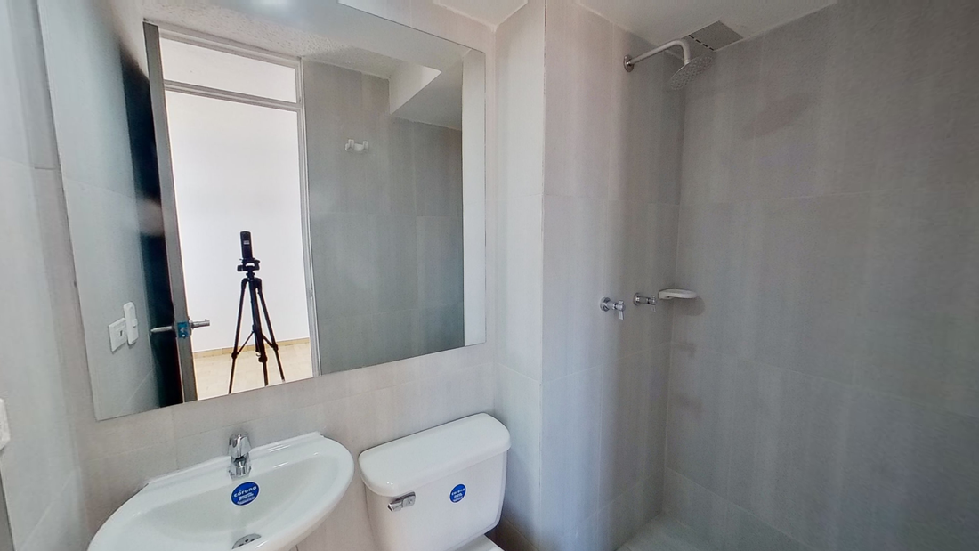 Apartamento en Venta en el Conjunto Los Condominios de Tejares 2